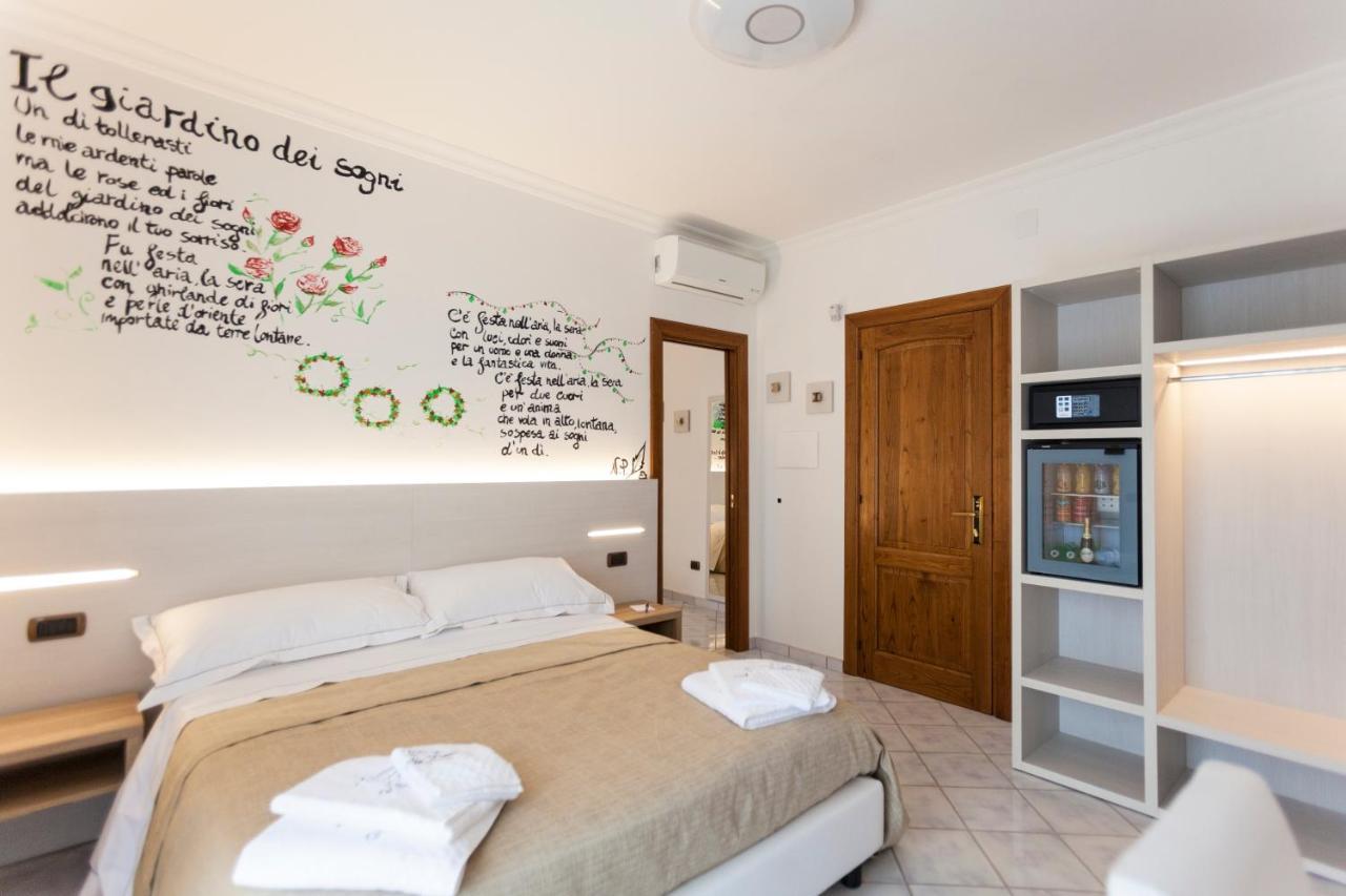 Na' Poesia B&B Di Charme SantʼAgata deʼ Goti Eksteriør bilde