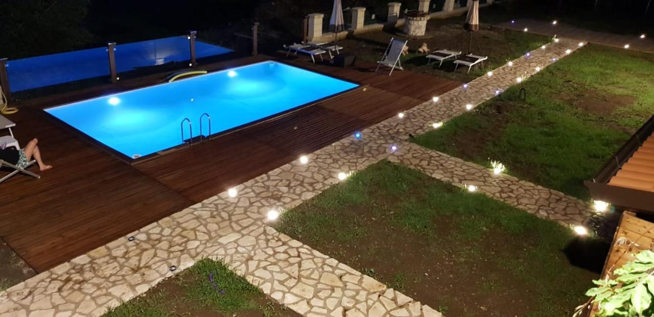 Na' Poesia B&B Di Charme SantʼAgata deʼ Goti Eksteriør bilde