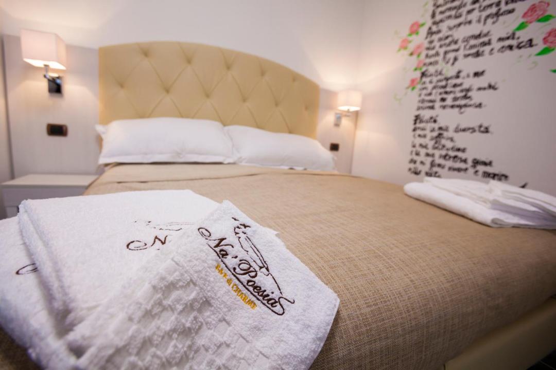 Na' Poesia B&B Di Charme SantʼAgata deʼ Goti Eksteriør bilde